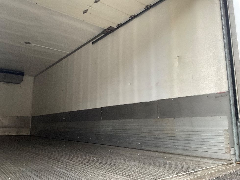 Refrigerated Truck-Light and Medium Duty Trucks-International-2021-MV607-Youngstown-OH-5,255\n\t\tmiles-$ 74,500 - Image 12
