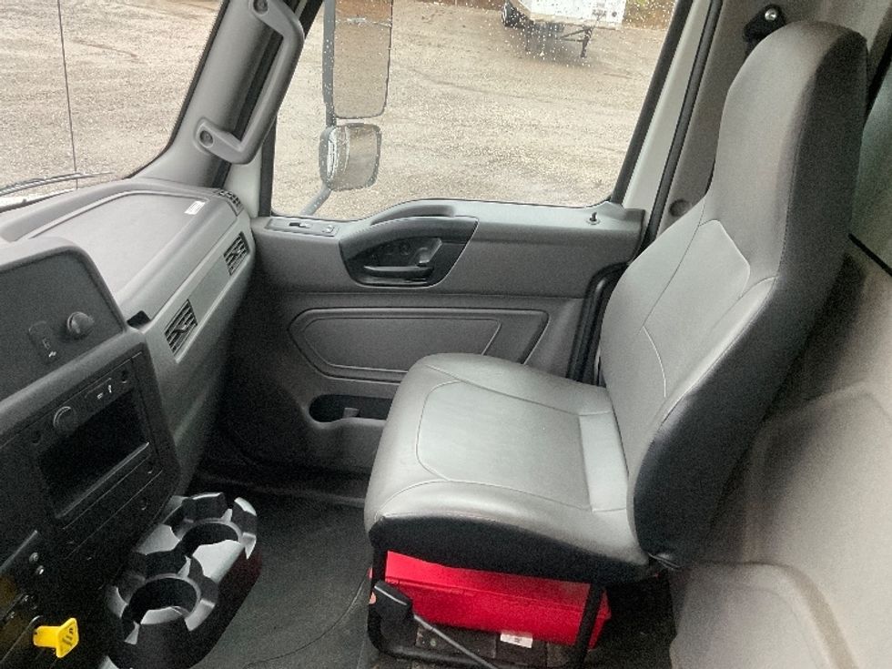 Refrigerated Truck-Light and Medium Duty Trucks-International-2021-MV607-Youngstown-OH-5,255\n\t\tmiles-$ 74,500 - Image 19