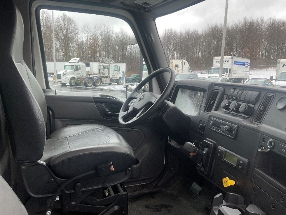 Refrigerated Truck-Light and Medium Duty Trucks-International-2021-MV607-Youngstown-OH-6,474\n\t\tmiles-$ 74,500 - Image 22