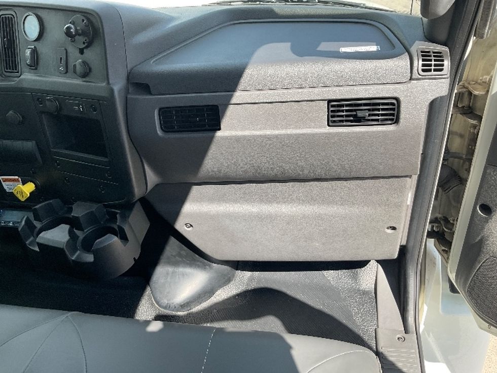 Refrigerated Truck-Light and Medium Duty Trucks-International-2022-MV607-Austin-TX-251,806\n\t\tmiles-$ 56,250 - Image 21