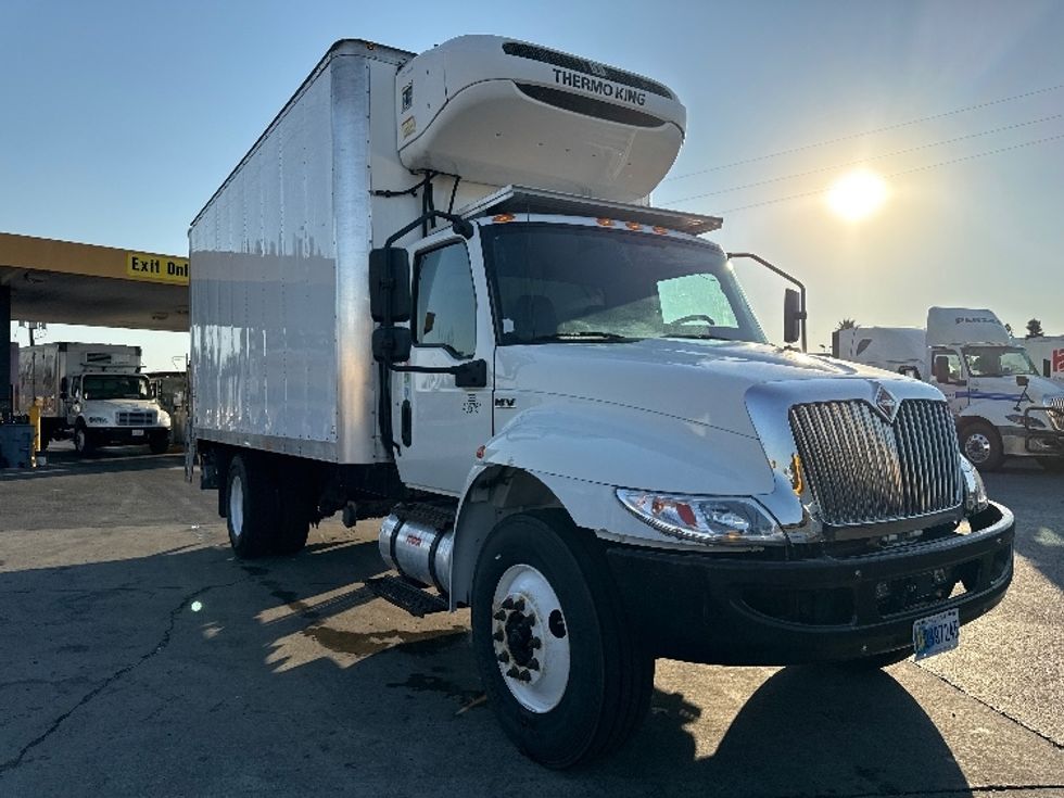 Refrigerated Truck-Light and Medium Duty Trucks-International-2022-MV607-Ceres-CA-74,111\n\t\tmiles-$ 74,250 - Image 1