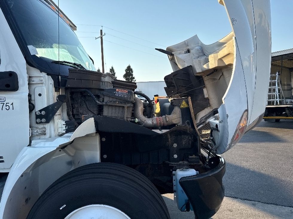 Refrigerated Truck-Light and Medium Duty Trucks-International-2022-MV607-Ceres-CA-74,111\n\t\tmiles-$ 74,250 - Image 23