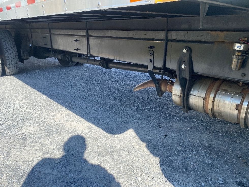 Refrigerated Truck-Light and Medium Duty Trucks-International-2022-MV607-Cleveland-TN-385,584\n\t\tmiles-$ 30,750 - Image 14