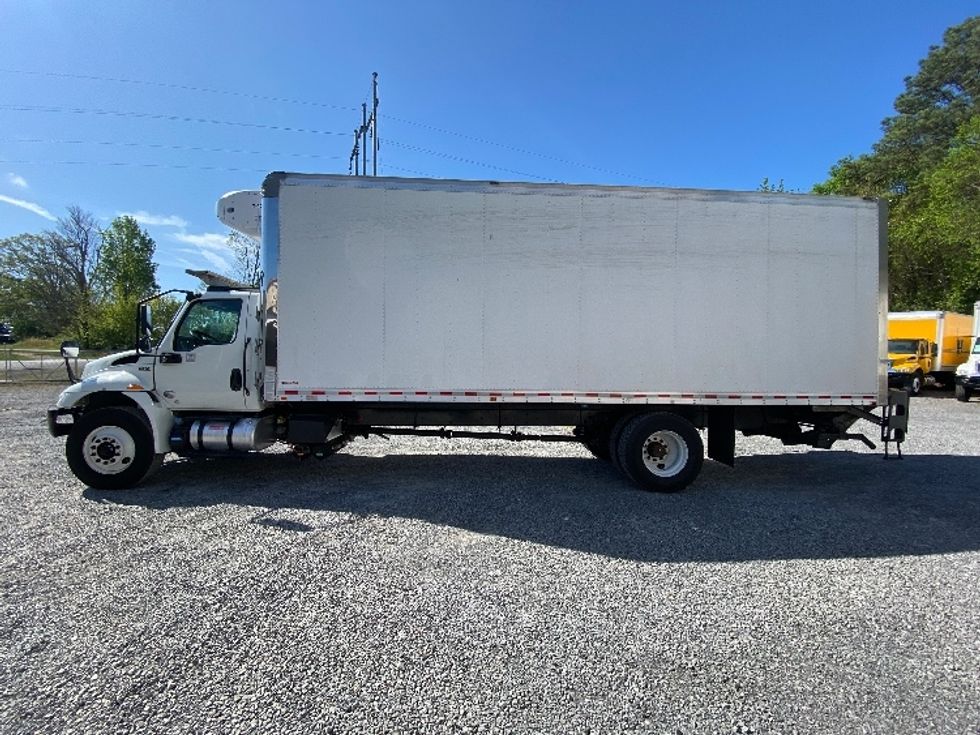 Refrigerated Truck-Light and Medium Duty Trucks-International-2022-MV607-Cleveland-TN-385,584\n\t\tmiles-$ 30,750 - Image 4