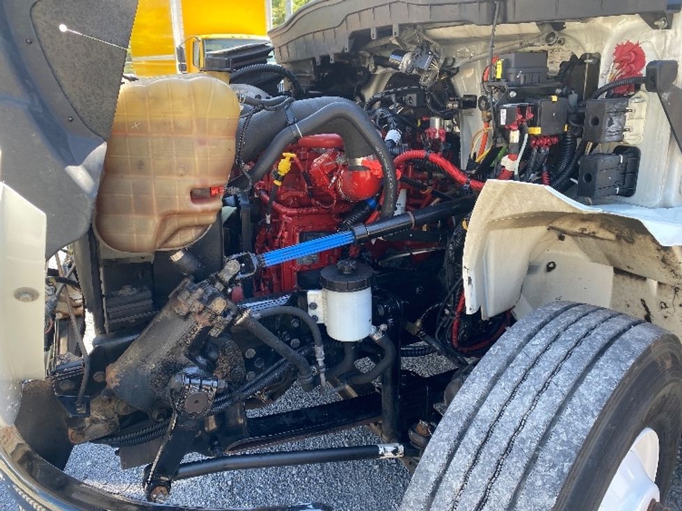 Refrigerated Truck-Light and Medium Duty Trucks-International-2022-MV607-Cleveland-TN-442,338\n\t\tmiles-$ 23,750 - Image 24