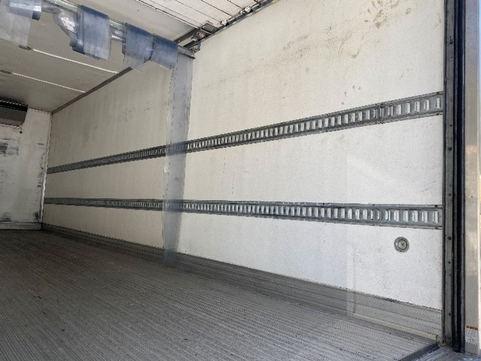 Refrigerated Truck-Light and Medium Duty Trucks-International-2022-MV607-Cleveland-TN-443,492\n\t\tmiles-$ 23,750 - Image 12