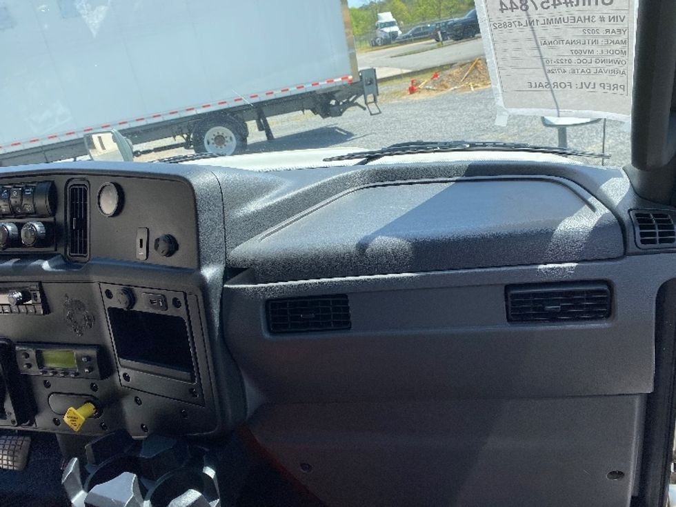Refrigerated Truck-Light and Medium Duty Trucks-International-2022-MV607-Cleveland-TN-443,492\n\t\tmiles-$ 23,750 - Image 21