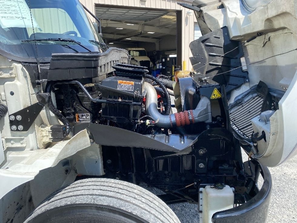 Refrigerated Truck-Light and Medium Duty Trucks-International-2022-MV607-Cleveland-TN-443,492\n\t\tmiles-$ 23,750 - Image 23