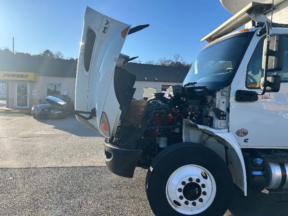 Refrigerated Truck-Light and Medium Duty Trucks-International-2022-MV607-Dalton-GA-388,339\n\t\tmiles-$ 34,000 - Image 24