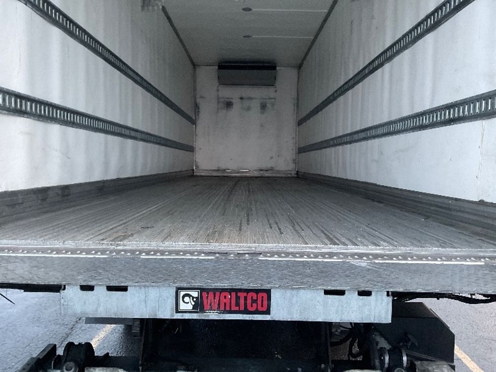 Refrigerated Truck-Light and Medium Duty Trucks-International-2022-MV607-Dalton-GA-401,393\n\t\tmiles-$ 31,500 - Image 10