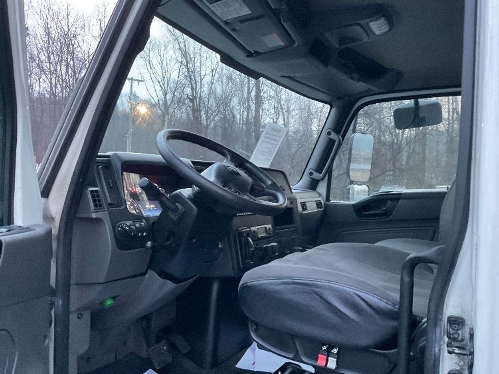 Refrigerated Truck-Light and Medium Duty Trucks-International-2022-MV607-Dalton-GA-401,393\n\t\tmiles-$ 31,500 - Image 17