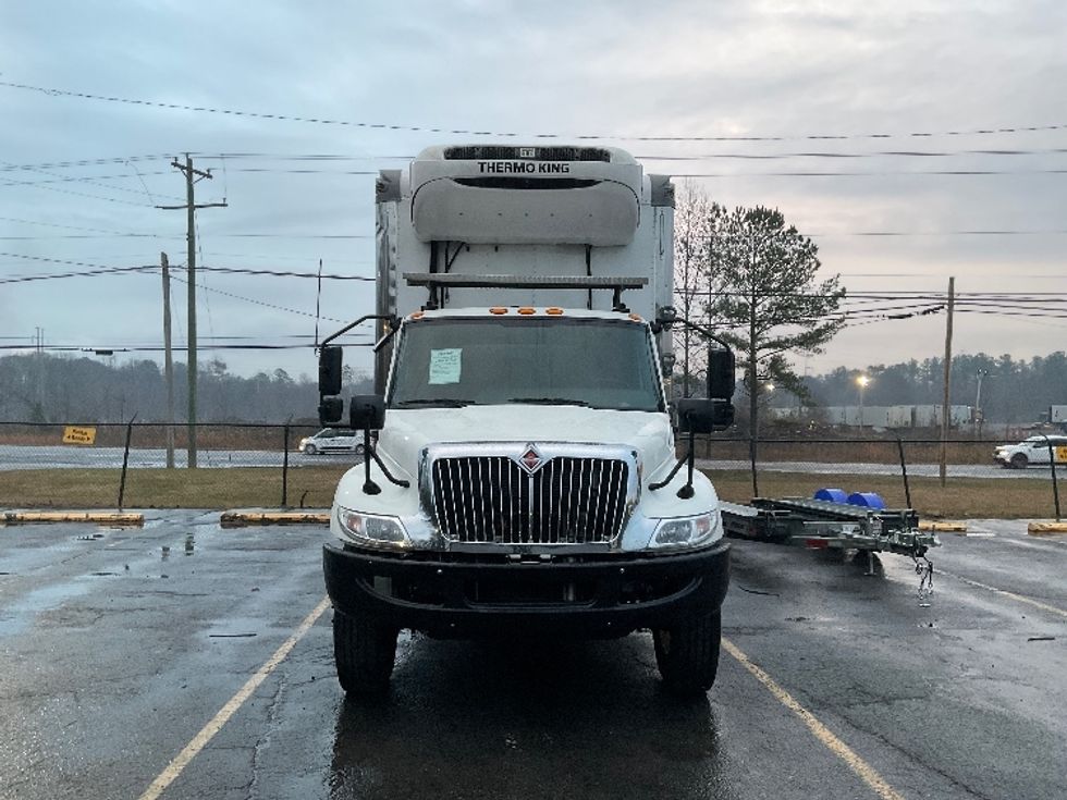 Refrigerated Truck-Light and Medium Duty Trucks-International-2022-MV607-Dalton-GA-401,393\n\t\tmiles-$ 31,500 - Image 2