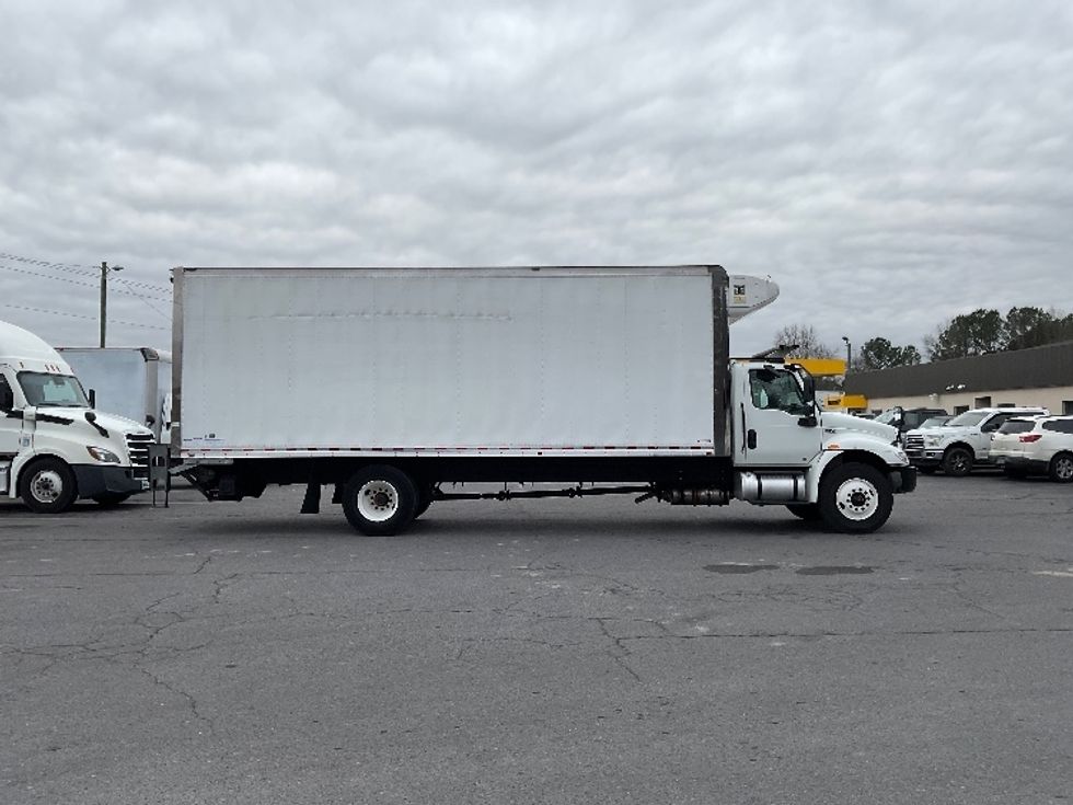 Refrigerated Truck-Light and Medium Duty Trucks-International-2022-MV607-Dalton-GA-439,895\n\t\tmiles-$ 27,250 - Image 15
