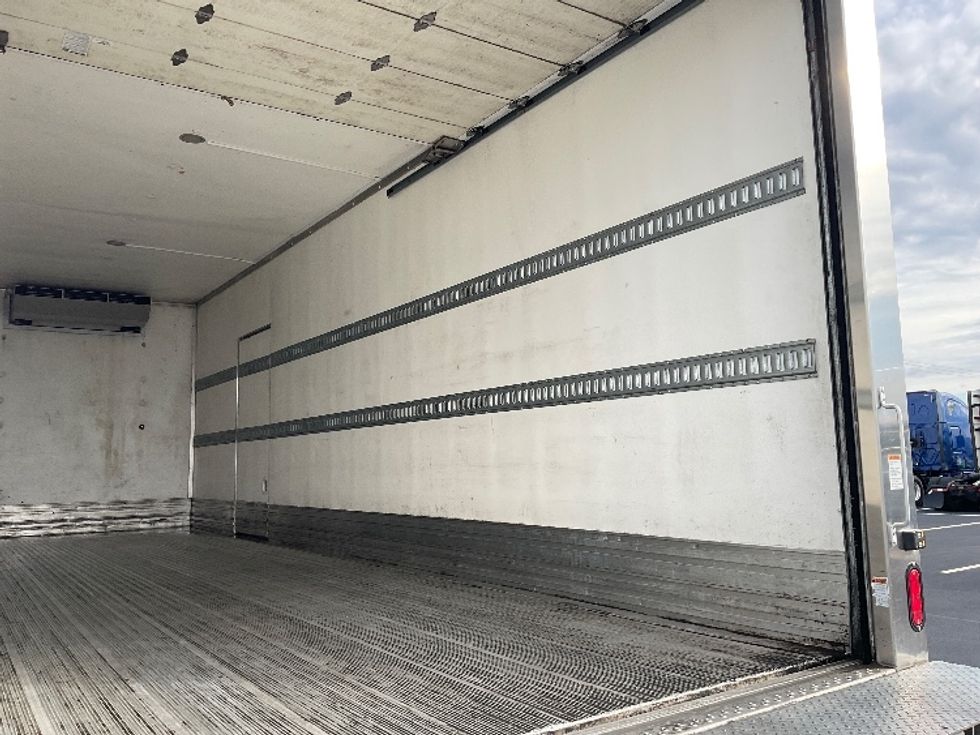 Refrigerated Truck-Light and Medium Duty Trucks-International-2022-MV607-Decatur-AL-353,791\n\t\tmiles-$ 50,750 - Image 12