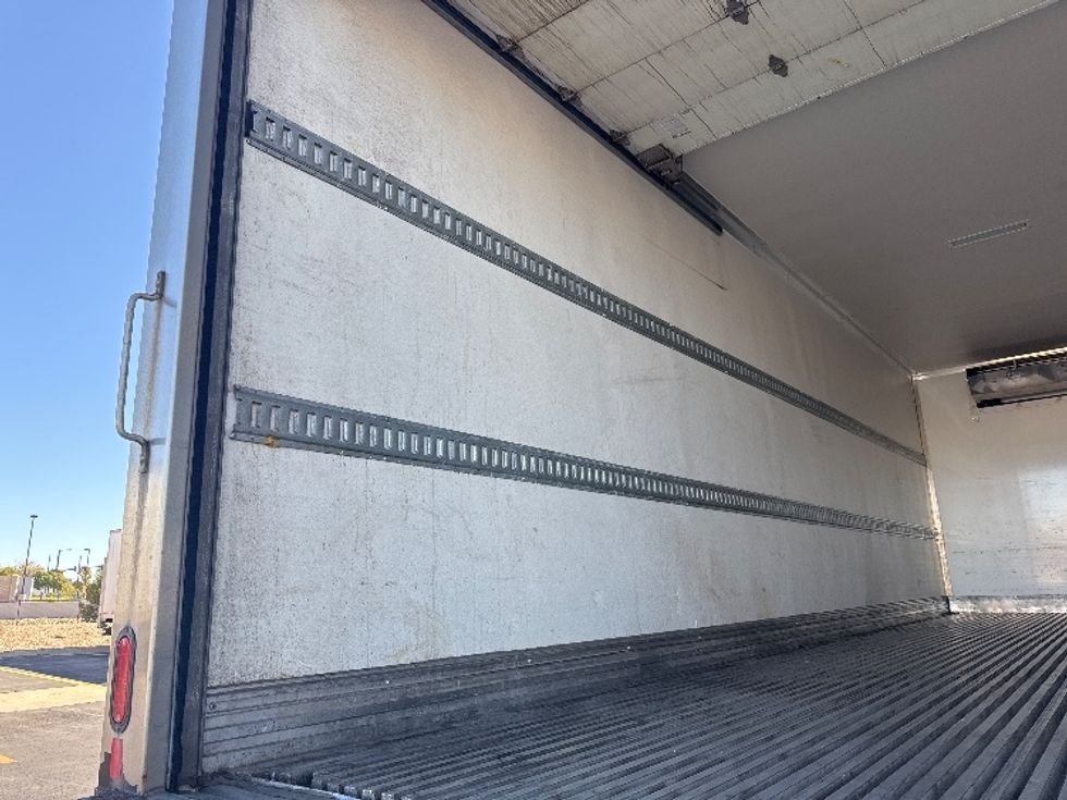 Refrigerated Truck-Light and Medium Duty Trucks-International-2022-MV607-Denver-CO-153,337\n\t\tmiles-$ 69,750 - Image 10