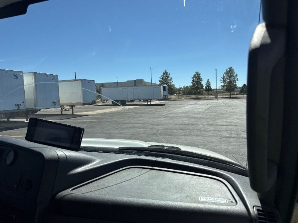 Refrigerated Truck-Light and Medium Duty Trucks-International-2022-MV607-Denver-CO-153,337\n\t\tmiles-$ 69,750 - Image 20