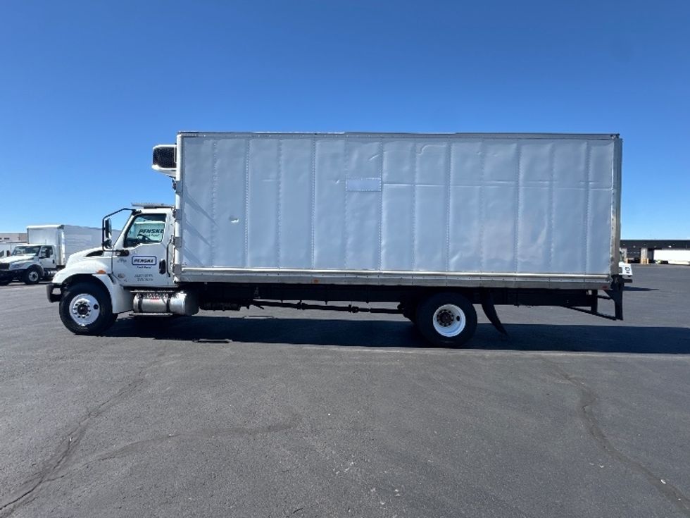 Refrigerated Truck-Light and Medium Duty Trucks-International-2022-MV607-Denver-CO-153,337\n\t\tmiles-$ 69,750 - Image 4