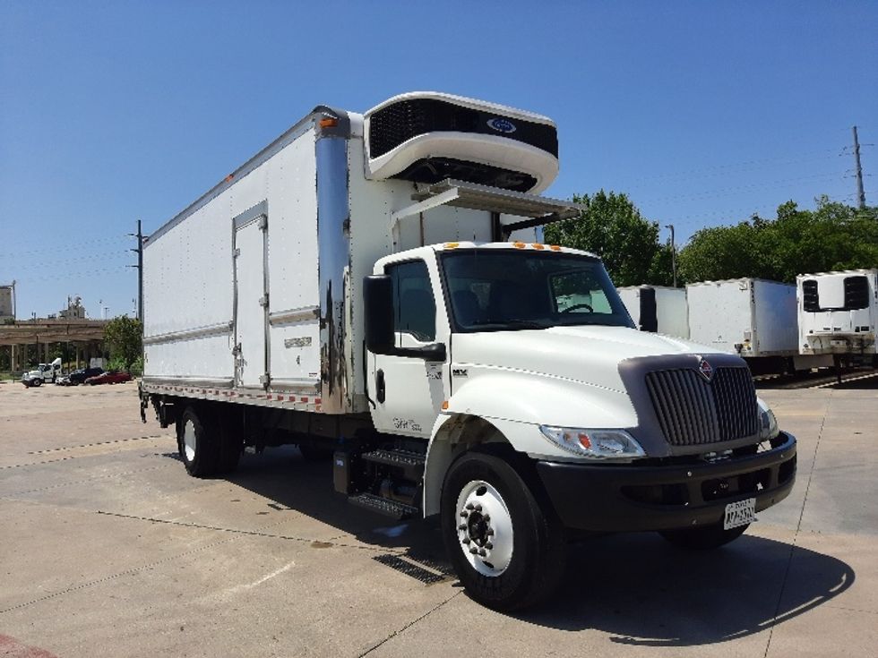Refrigerated Truck-Light and Medium Duty Trucks-International-2022-MV607-Fort Worth-TX-77,301\n\t\tmiles-$ 90,000 - Image 1