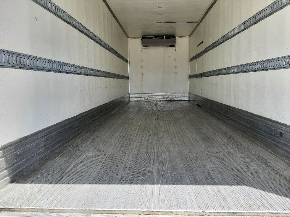 Refrigerated Truck-Light and Medium Duty Trucks-International-2022-MV607-Fort Worth-TX-77,301\n\t\tmiles-$ 90,000 - Image 10