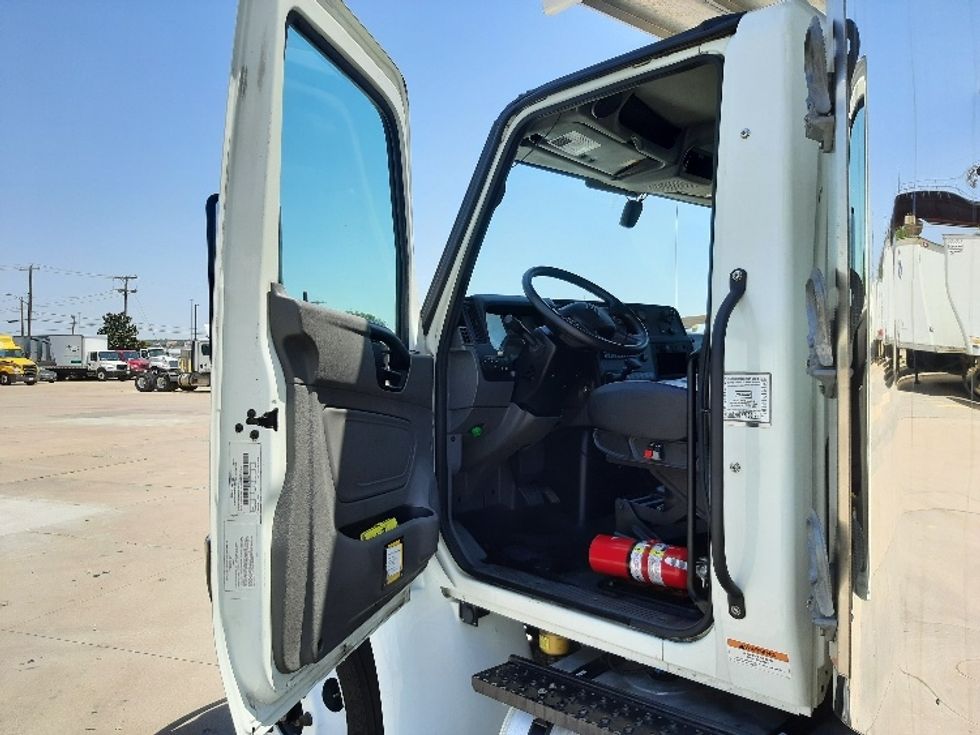 Refrigerated Truck-Light and Medium Duty Trucks-International-2022-MV607-Fort Worth-TX-77,301\n\t\tmiles-$ 90,000 - Image 16