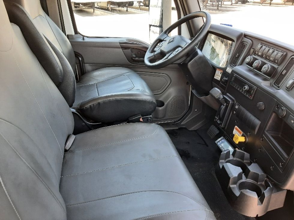 Refrigerated Truck-Light and Medium Duty Trucks-International-2022-MV607-Fort Worth-TX-77,301\n\t\tmiles-$ 90,000 - Image 21