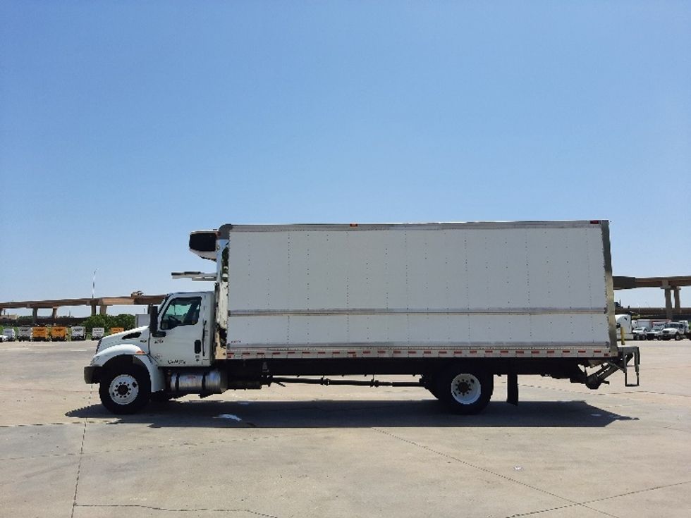 Refrigerated Truck-Light and Medium Duty Trucks-International-2022-MV607-Fort Worth-TX-77,301\n\t\tmiles-$ 90,000 - Image 4