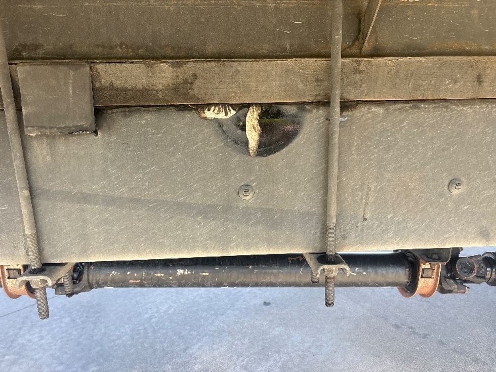 Refrigerated Truck-Light and Medium Duty Trucks-International-2022-MV607-Houston-TX-238,353\n\t\tmiles-$ 46,250 - Image 5