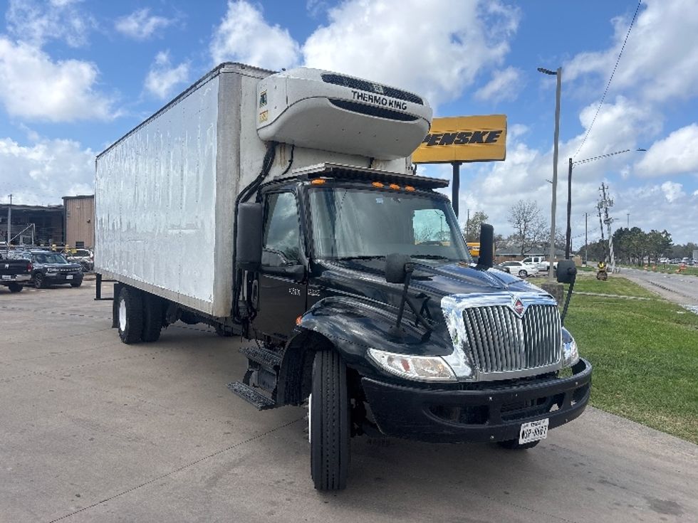 Refrigerated Truck-Light and Medium Duty Trucks-International-2022-MV607-Houston-TX-243,879\n\t\tmiles-$ 44,250 - Image 1
