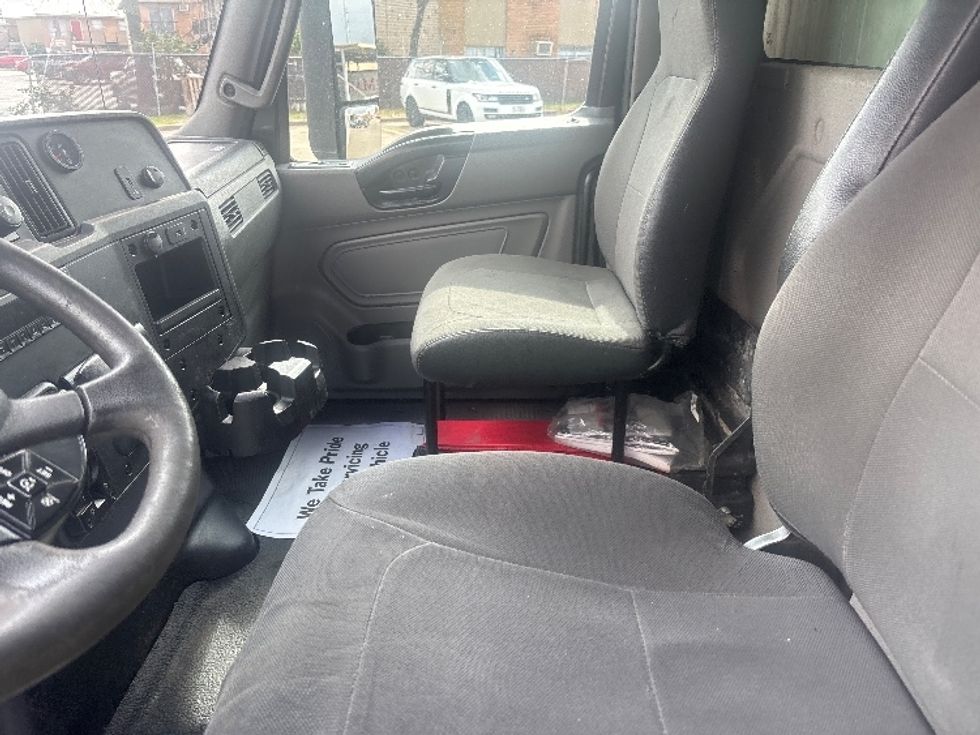 Refrigerated Truck-Light and Medium Duty Trucks-International-2022-MV607-Houston-TX-243,879\n\t\tmiles-$ 44,250 - Image 16