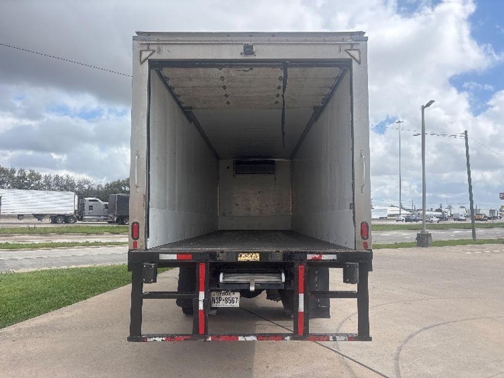 Refrigerated Truck-Light and Medium Duty Trucks-International-2022-MV607-Houston-TX-243,879\n\t\tmiles-$ 44,250 - Image 8
