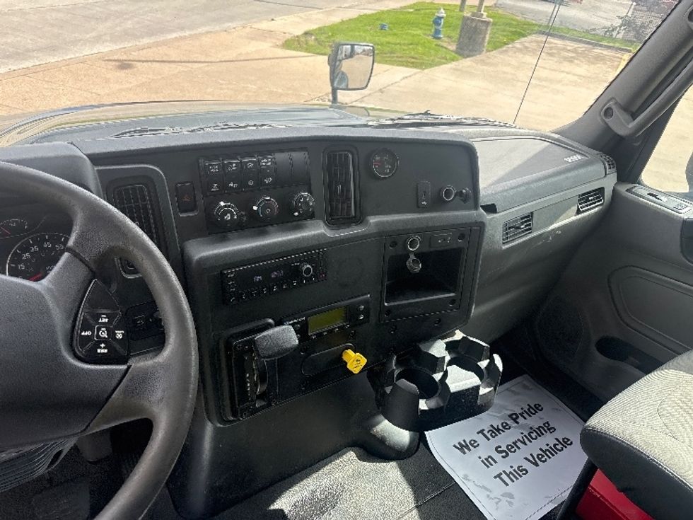 Refrigerated Truck-Light and Medium Duty Trucks-International-2022-MV607-Houston-TX-251,827\n\t\tmiles-$ 42,750 - Image 17