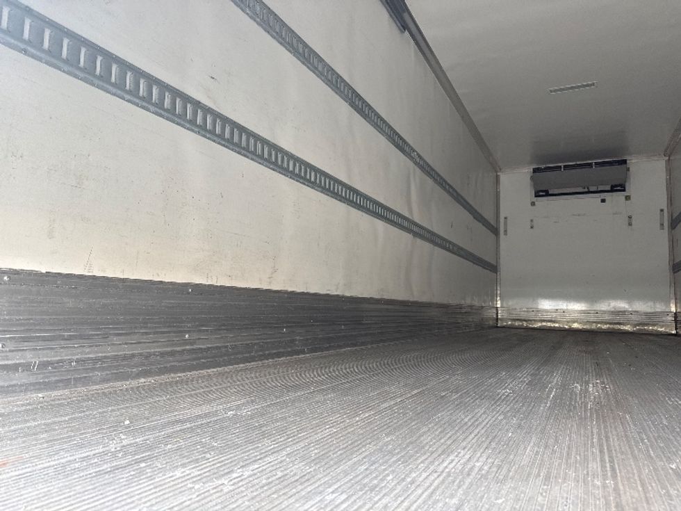 Refrigerated Truck-Light and Medium Duty Trucks-International-2022-MV607-Jessup-MD-212,459\n\t\tmiles-$ 63,750 - Image 10