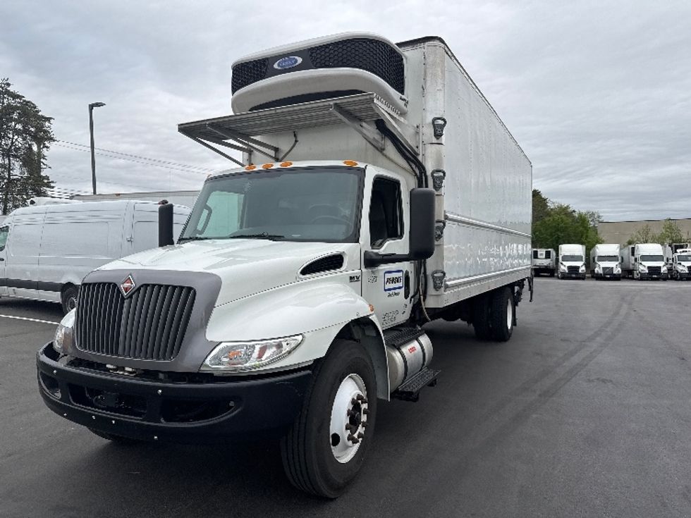 Refrigerated Truck-Light and Medium Duty Trucks-International-2022-MV607-Jessup-MD-212,459\n\t\tmiles-$ 63,750 - Image 3
