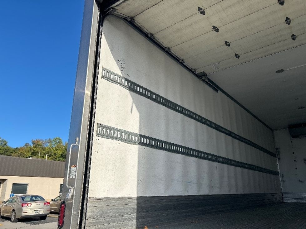 Refrigerated Truck-Light and Medium Duty Trucks-International-2022-MV607-Madison-AL-325,778\n\t\tmiles-$ 46,250 - Image 11