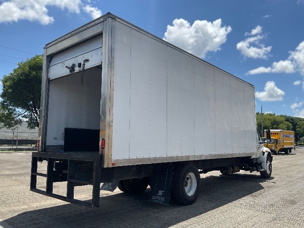 Refrigerated Truck-Light and Medium Duty Trucks-International-2022-MV607-Medley-FL-107,295\n\t\tmiles-$ 65,000 - Image 11