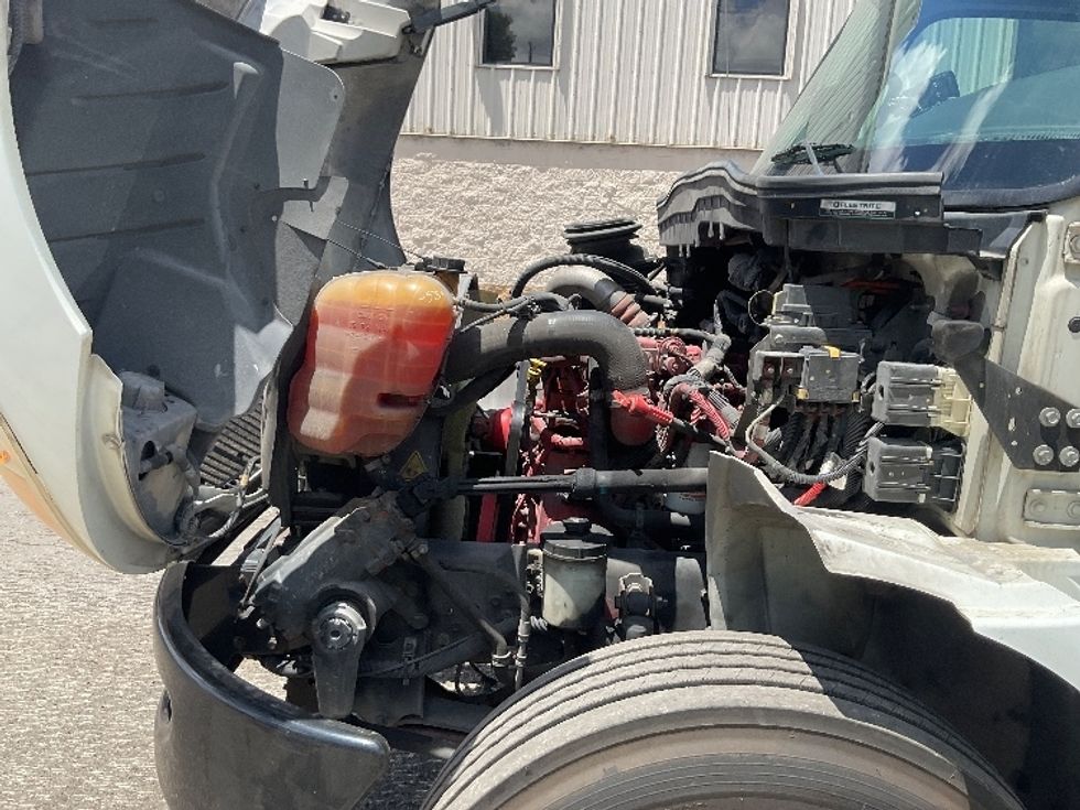 Refrigerated Truck-Light and Medium Duty Trucks-International-2022-MV607-Medley-FL-107,295\n\t\tmiles-$ 65,000 - Image 22