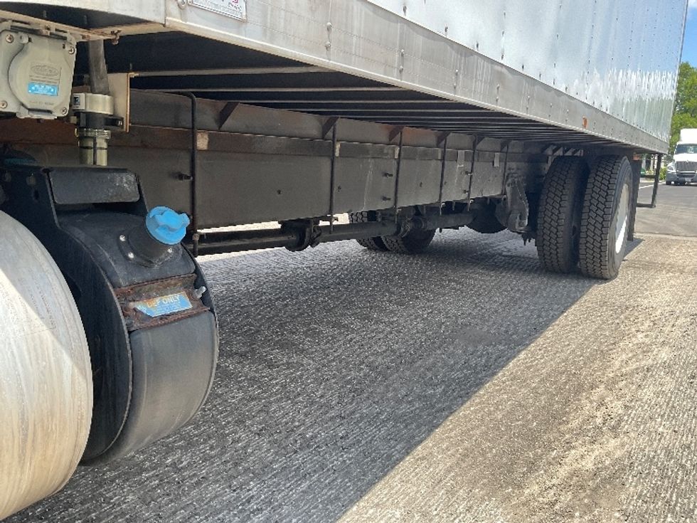 Refrigerated Truck-Light and Medium Duty Trucks-International-2022-MV607-Medley-FL-107,295\n\t\tmiles-$ 65,000 - Image 5
