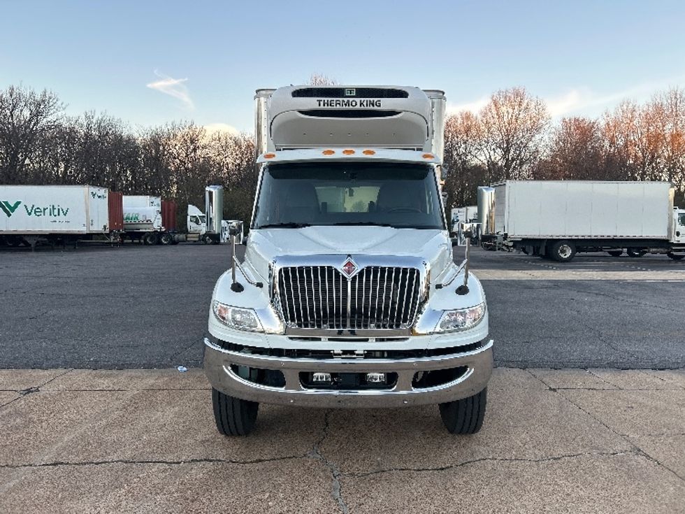 Refrigerated Truck-Light and Medium Duty Trucks-International-2022-MV607-Memphis-TN-10,459\n\t\tmiles-$ 79,500 - Image 2