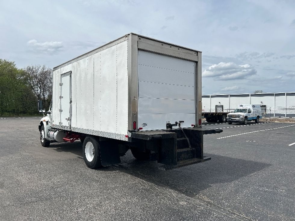 Refrigerated Truck-Light and Medium Duty Trucks-International-2022-MV607-Nashville (Mount Juliet)-TN-350,285\n\t\tmiles-$ 26,750 - Image 6
