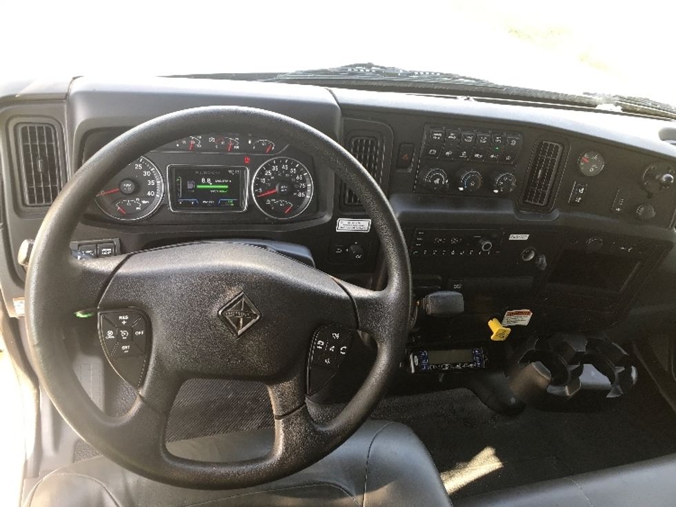 Refrigerated Truck-Light and Medium Duty Trucks-International-2022-MV607-Saint Louis-MO-258,316\n\t\tmiles-$ 51,750 - Image 18