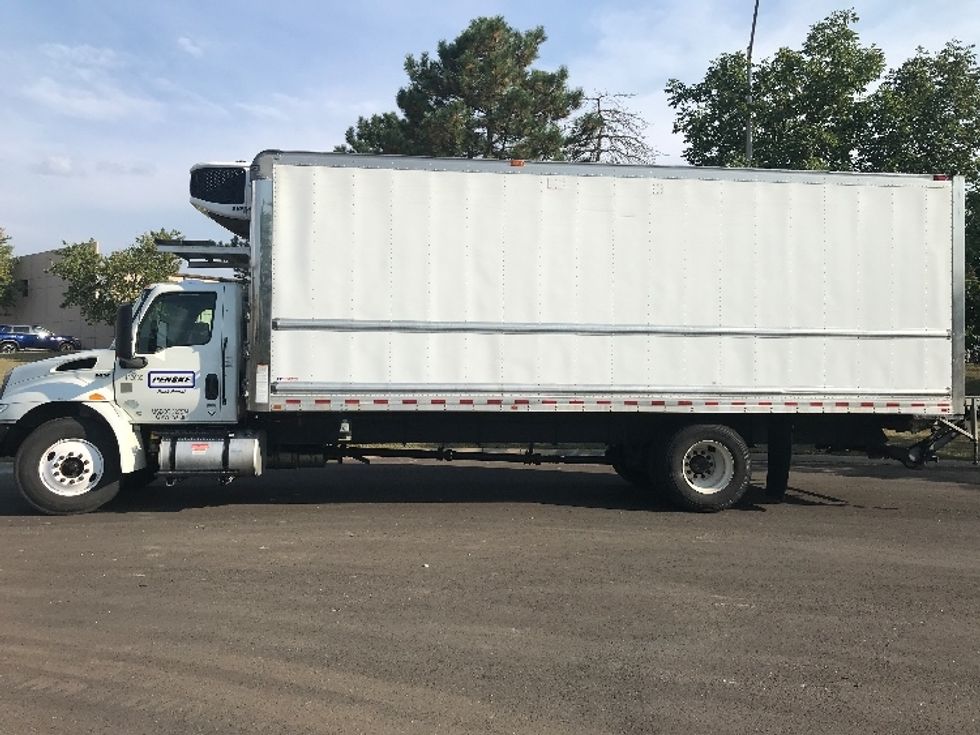 Refrigerated Truck-Light and Medium Duty Trucks-International-2022-MV607-Saint Louis-MO-258,316\n\t\tmiles-$ 51,750 - Image 4