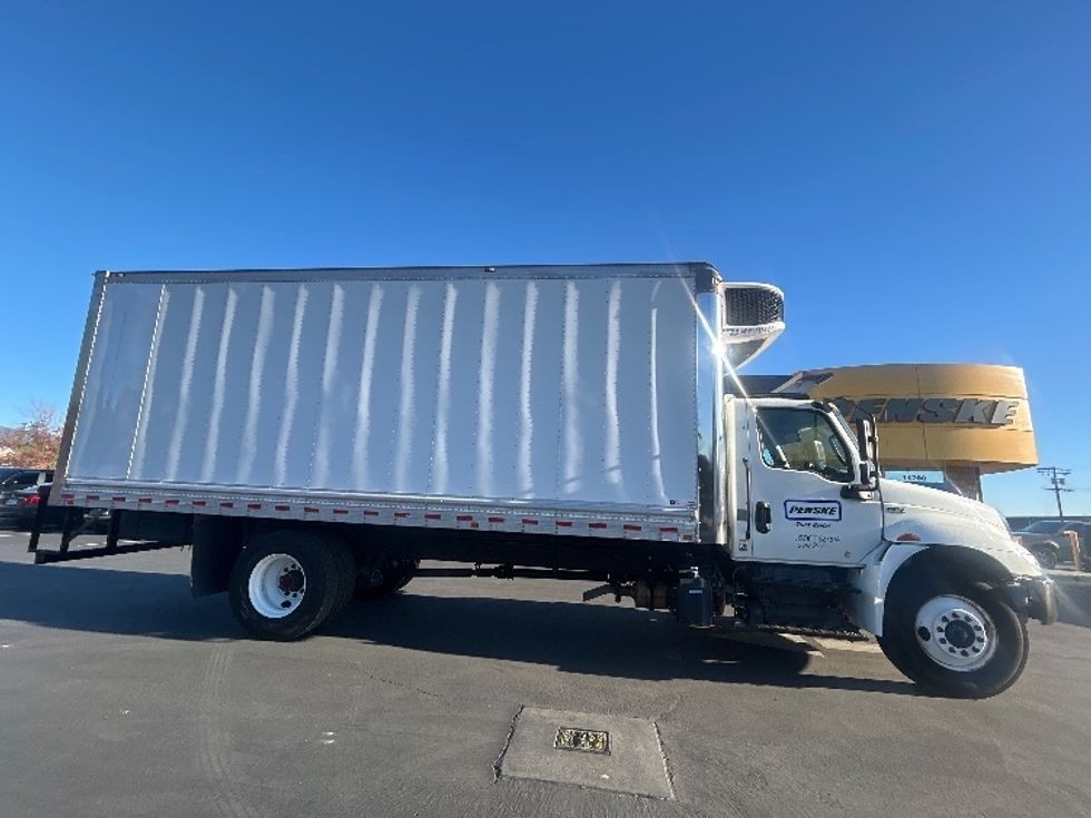 Refrigerated Truck-Light and Medium Duty Trucks-International-2022-MV607-Sun Valley-CA-116,703\n\t\tmiles-$ 67,750 - Image 15