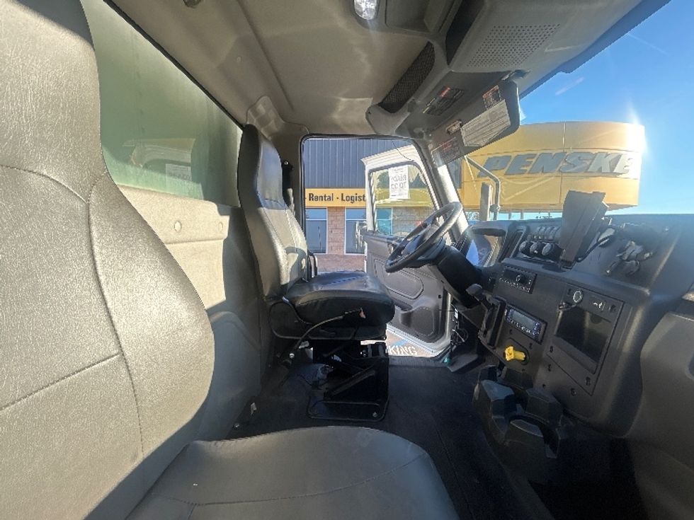 Refrigerated Truck-Light and Medium Duty Trucks-International-2022-MV607-Sun Valley-CA-116,703\n\t\tmiles-$ 67,750 - Image 22