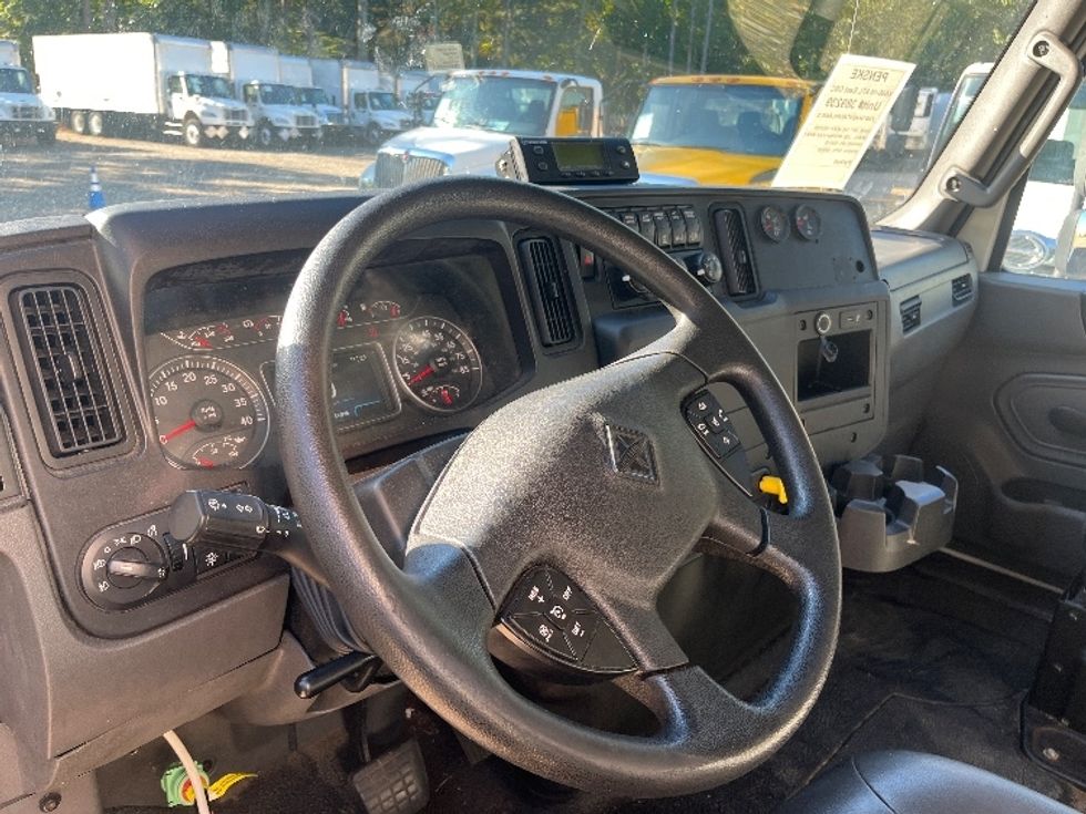 Refrigerated Truck-Light and Medium Duty Trucks-International-2022-MV607-Suwanee-GA-146,871\n\t\tmiles-$ 81,000 - Image 17
