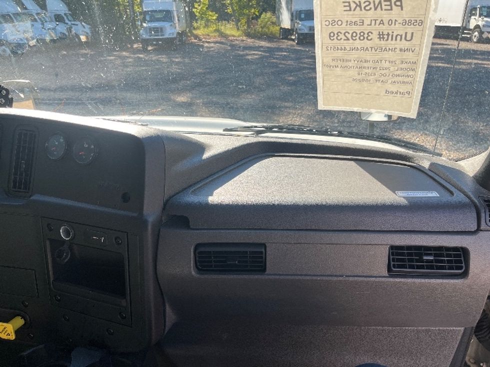 Refrigerated Truck-Light and Medium Duty Trucks-International-2022-MV607-Suwanee-GA-146,871\n\t\tmiles-$ 81,000 - Image 21
