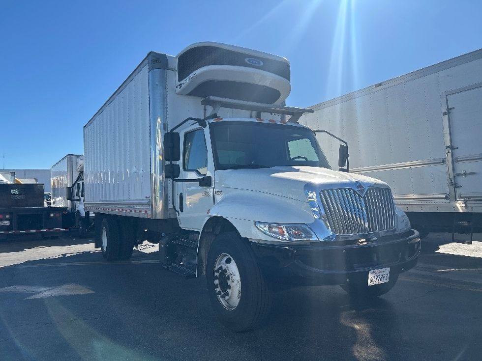 Refrigerated Truck-Light and Medium Duty Trucks-International-2022-MV607-Torrance-CA-114,357\n\t\tmiles-$ 69,000 - Image 1