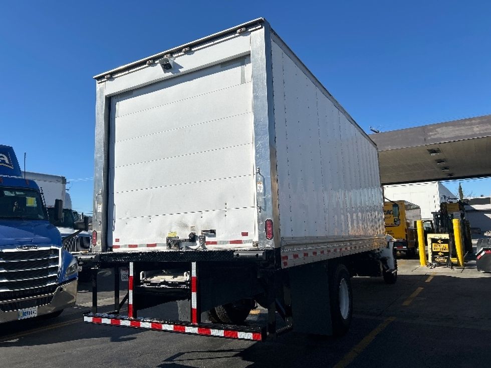 Refrigerated Truck-Light and Medium Duty Trucks-International-2022-MV607-Torrance-CA-114,357\n\t\tmiles-$ 69,000 - Image 13