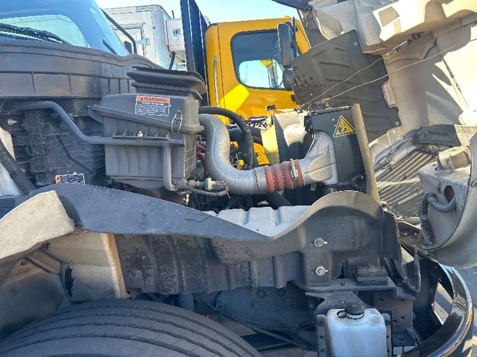 Refrigerated Truck-Light and Medium Duty Trucks-International-2022-MV607-Torrance-CA-114,357\n\t\tmiles-$ 69,000 - Image 23