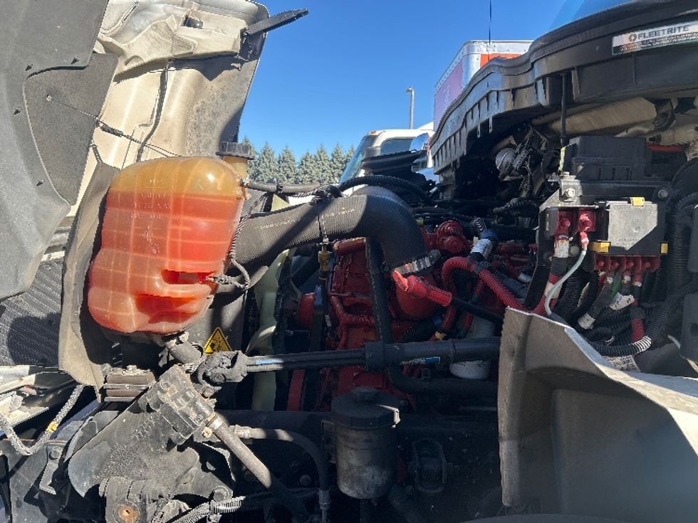 Refrigerated Truck-Light and Medium Duty Trucks-International-2022-MV607-Torrance-CA-114,357\n\t\tmiles-$ 69,000 - Image 24