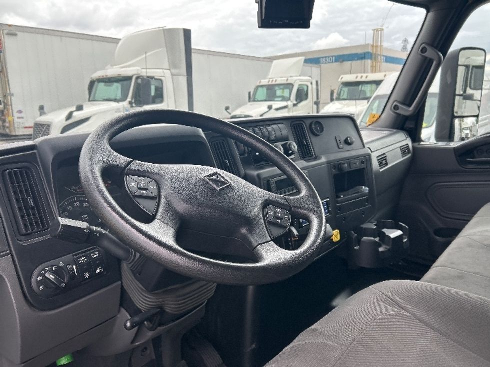 Refrigerated Truck-Light and Medium Duty Trucks-International-2022-MV607-Torrance-CA-57,877\n\t\tmiles-$ 76,750 - Image 17